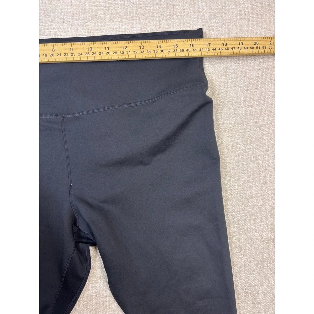 Nike Dri-FIT Womens Plus Size 1X Black High Waisted Training Leggings